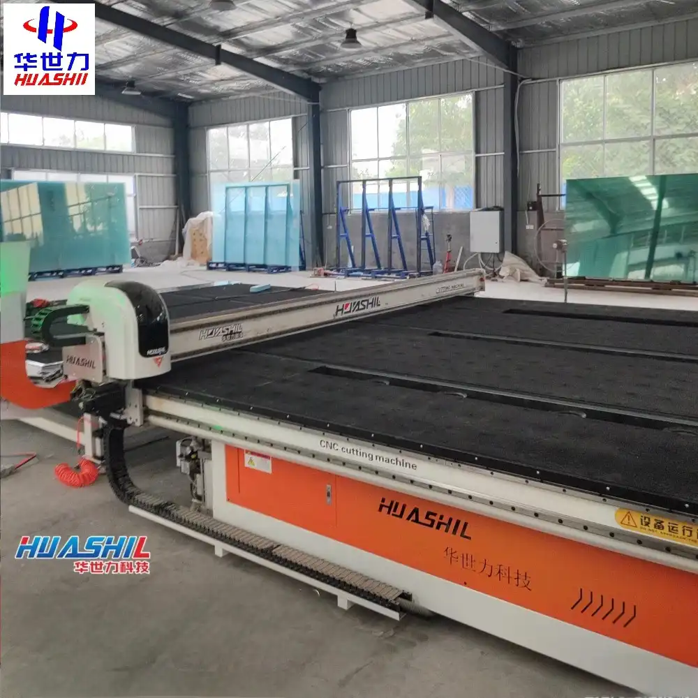 How Accurate is a Glass Cutting Table Machine for Precise Cuts?